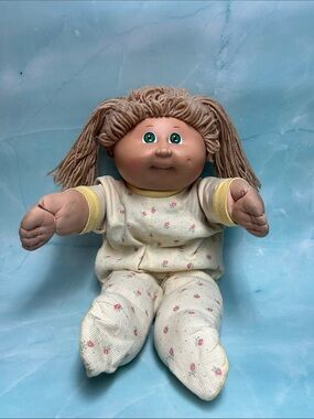 Vintage 1978-1982 Cabbage Patch Kids Doll Blonde Hair Green Eyes